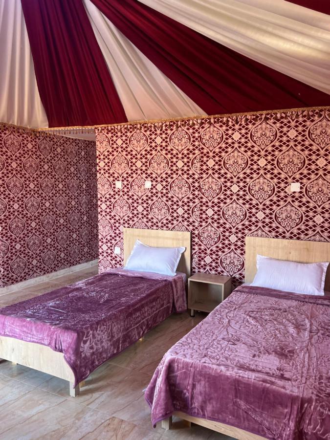 Raja Camp Hotel วาดิรัม ภายนอก รูปภาพ